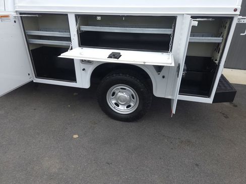 Used 2015 Ford F350 XL w/ Power Equipment Group image 4