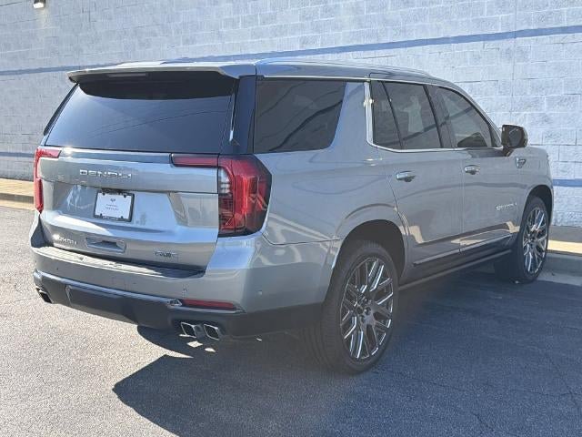 Used 2025 GMC Yukon Denali Ultimate AWD/4WD image 7