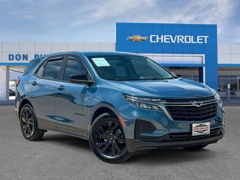 Used 2024 Chevrolet Equinox LS w/ LS Convenience Package FWD image 1
