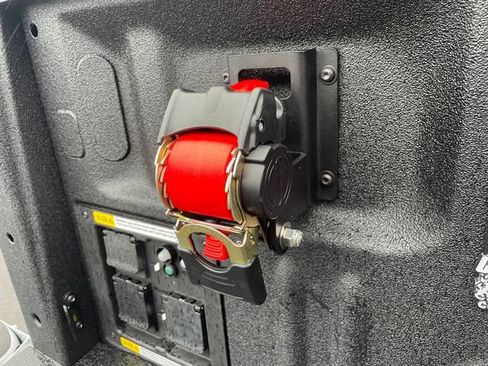 New 2025 Ford F150 Lariat w/ Equipment Group 501A Mid image 22