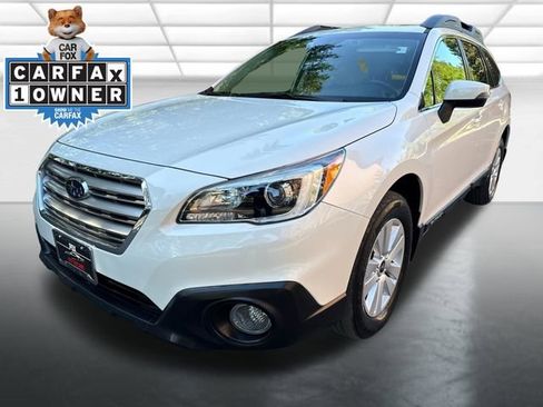 Used 2017 Subaru Outback 2.5i Premium AWD/4WD image 1