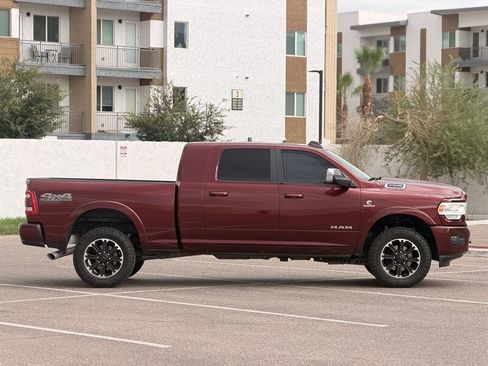 Used 2019 RAM 2500 Laramie AWD/4WD image 3