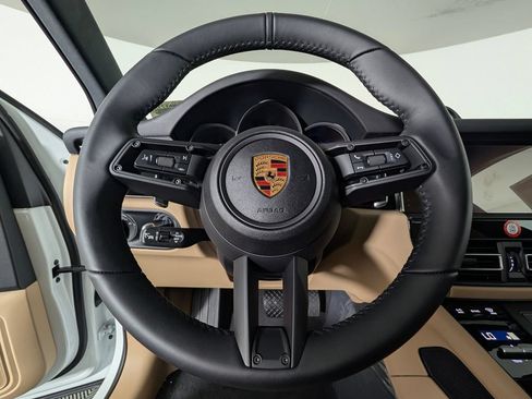 New 2026 Porsche Macan AWD/4WD image 34