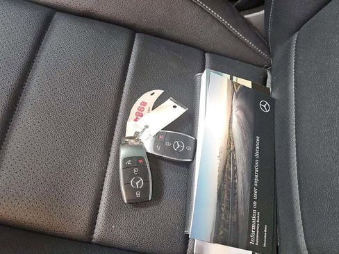 Used 2021 Mercedes-Benz GLS 450 4MATIC image 24