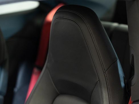 Certified 2020 Porsche 911 Carrera RWD image 25