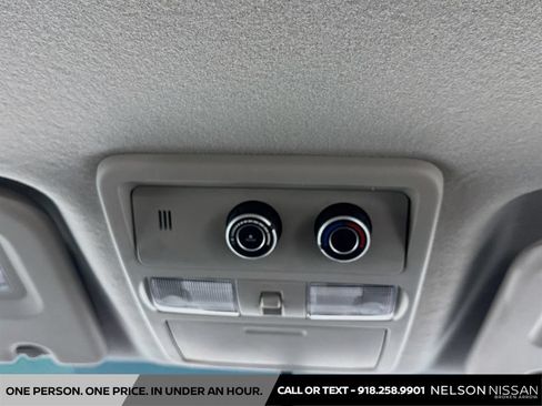 Used 2019 Nissan NV 3500 SL RWD image 24