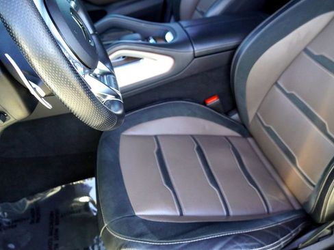 Used 2022 Mercedes-Benz GLE 53 AMG 4MATIC Coupe image 12