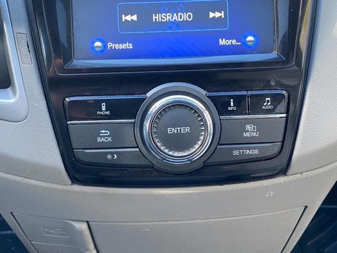 Used 2016 Honda Odyssey EX-L image 33