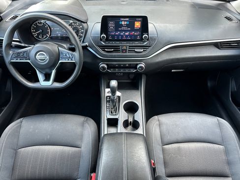 Certified 2022 Nissan Altima 2.5 SV image 13