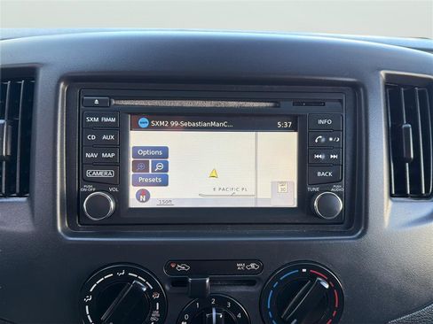 Used 2017 Chevrolet City Express LT w/ Technology Package FWD image 23