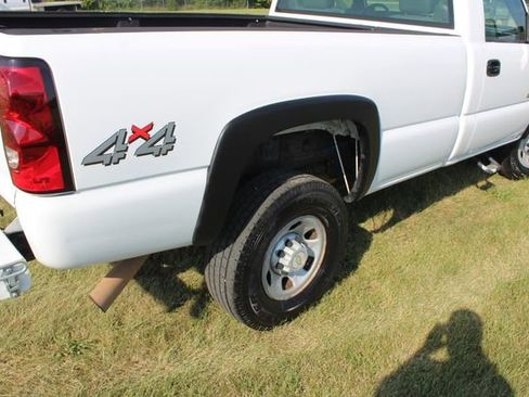 Used 2007 Chevrolet Silverado 3500 W/T w/ Skid Plate Package image 16