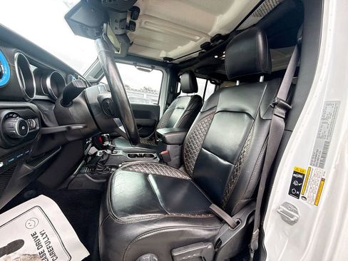 Used 2021 Jeep Wrangler Unlimited Sahara image 23