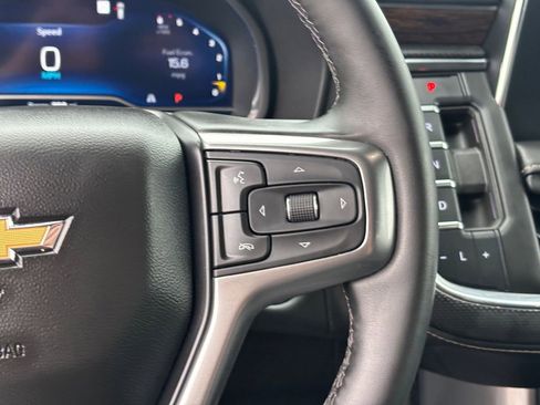 Used 2023 Chevrolet Suburban Premier RWD image 15