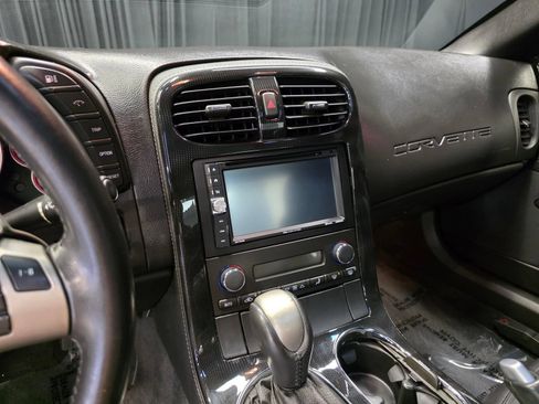 Used 2009 Chevrolet Corvette Coupe w/ Roof Package RWD image 21