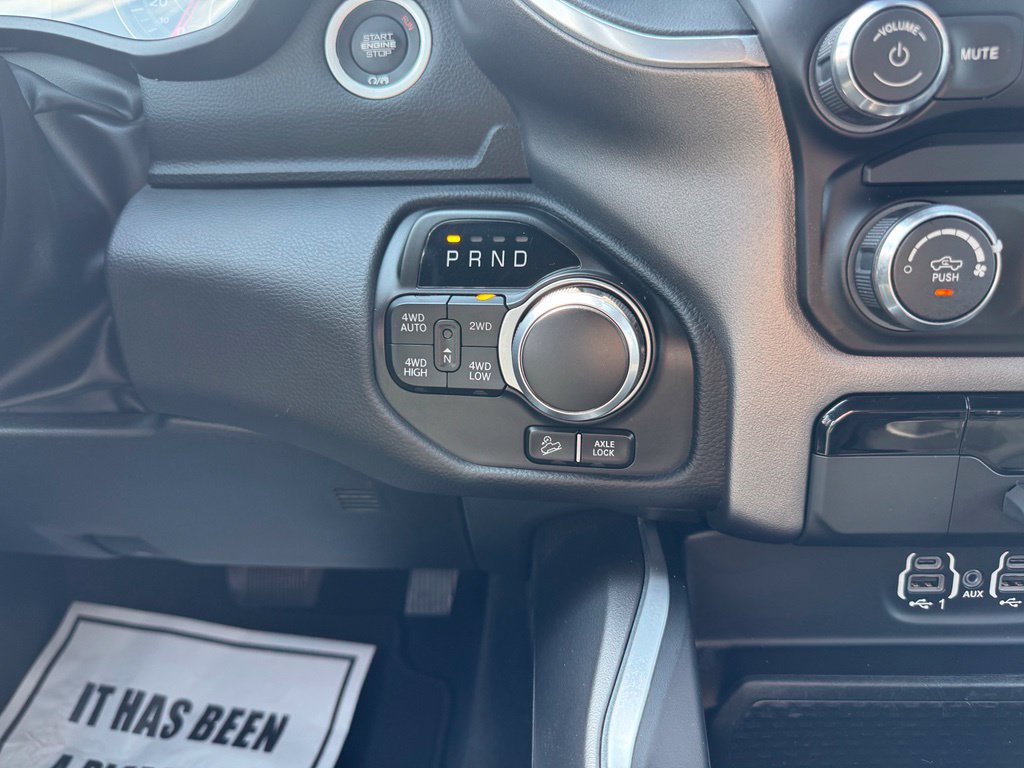 Used 2022 RAM 1500 Big Horn AWD/4WD image 31