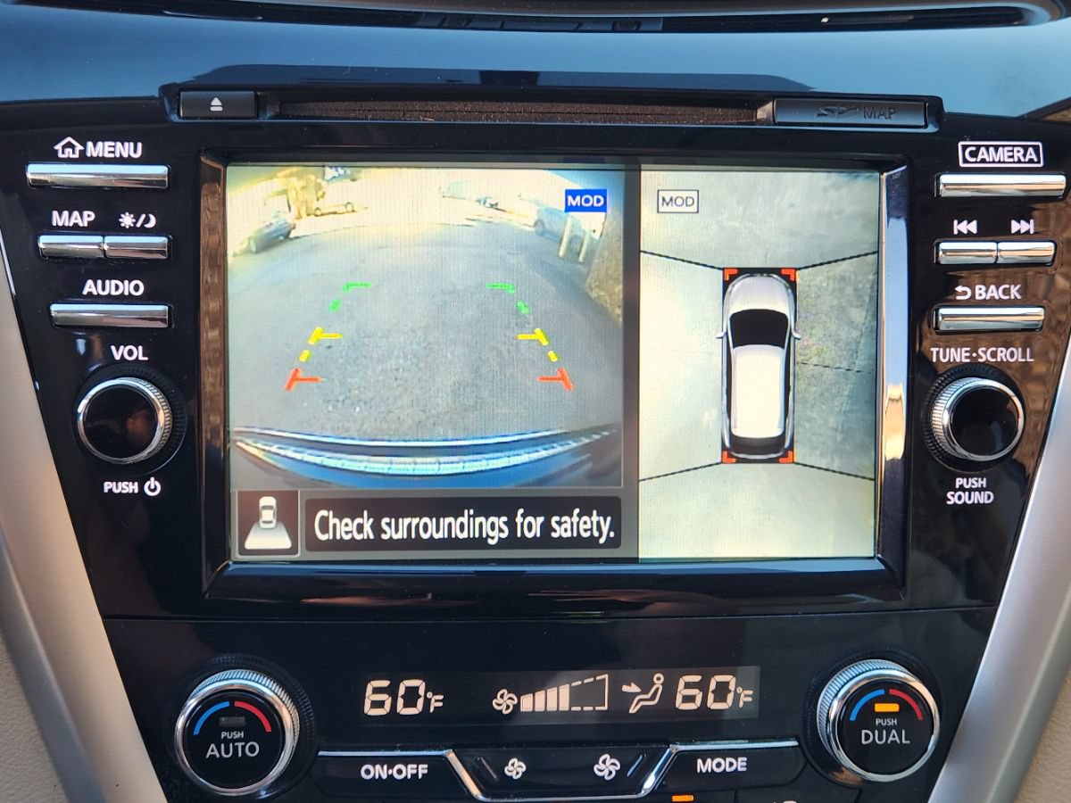 Used 2018 Nissan Murano SL w/ Moonroof Package FWD image 32