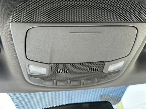 Used 2017 Ford F150 XLT image 17