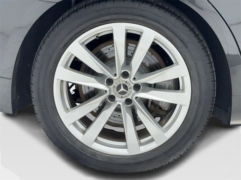 Used 2022 Mercedes-Benz S 500 4MATIC w/ Warmth & Comfort Package image 55