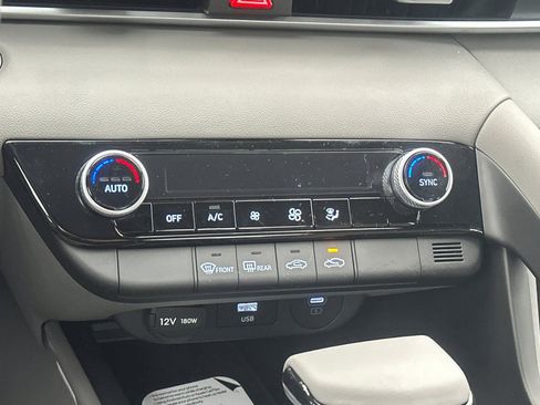 New 2026 Hyundai Elantra Sport FWD image 19