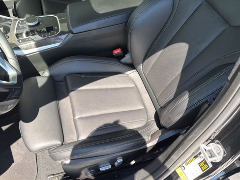 Certified 2023 BMW 330i Sedan w/ Convenience Package RWD image 30