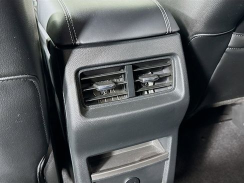 Used 2022 Ford Edge ST AWD/4WD image 20