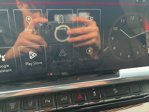 Used 2024 GMC Sierra 2500 SLE w/ SLE Value Package; image 34