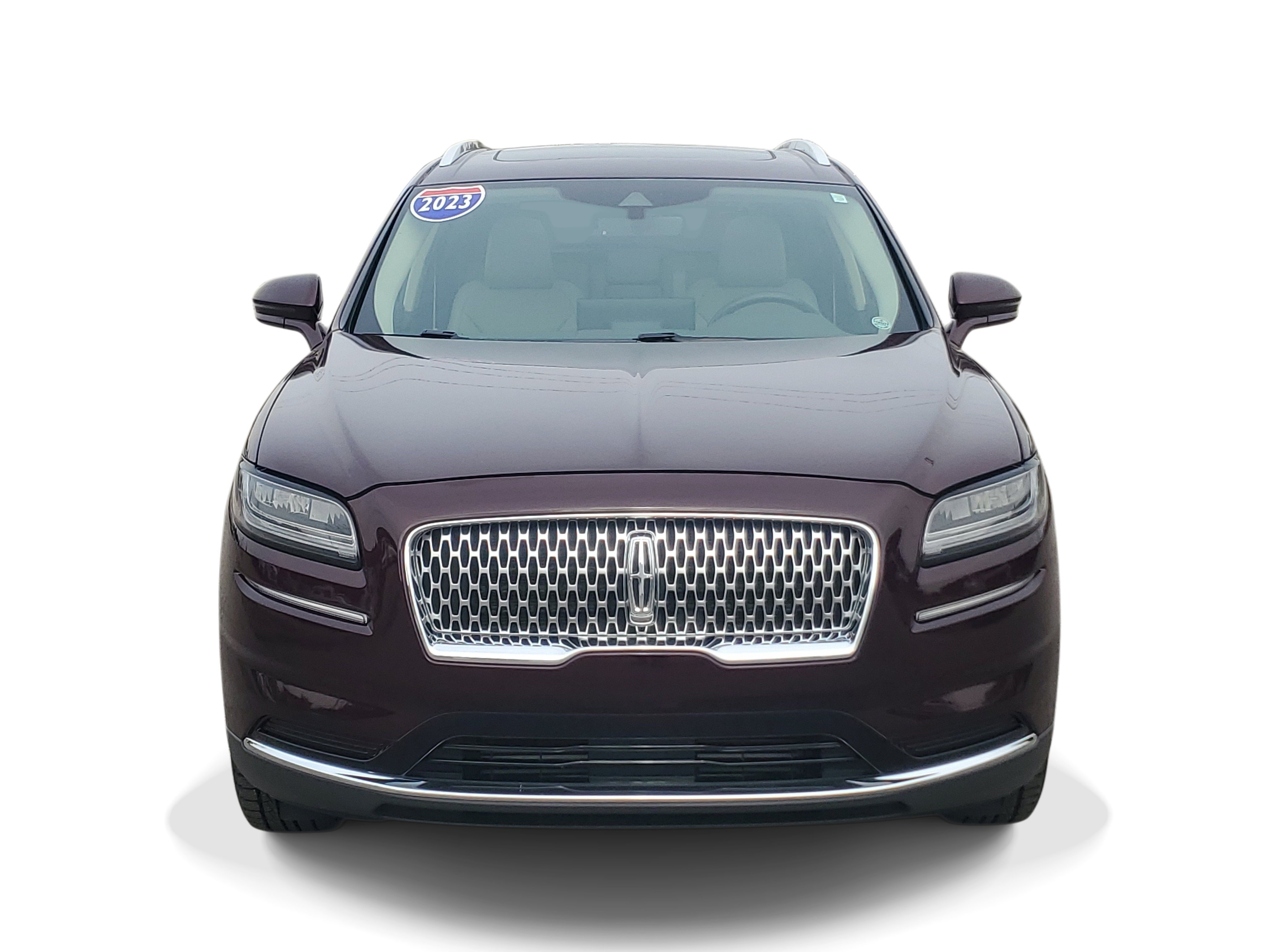 Used 2023 Lincoln Nautilus Reserve AWD/4WD image 2