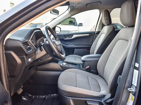 Used 2022 Ford Escape SE w/ Cold Weather Package image 15