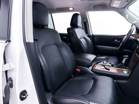 Used 2023 Nissan Armada SL RWD image 39