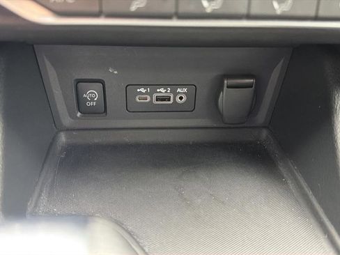 Certified 2024 Nissan Sentra SV FWD image 21