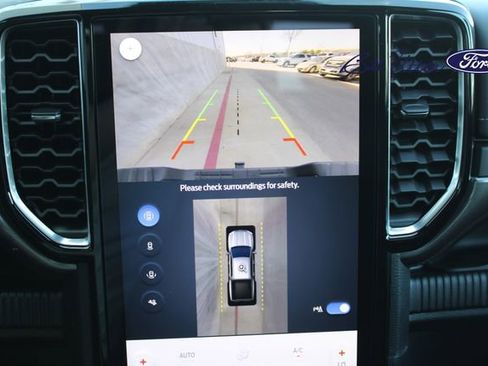 New 2025 Ford Ranger Lariat w/ Trailer Tow Package image 15