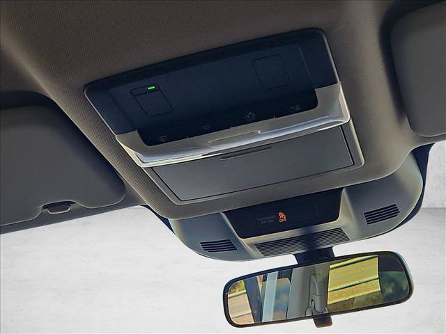 Used 2023 Nissan Rogue SV FWD image 21