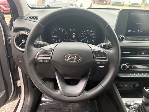 Certified 2022 Hyundai Kona SEL w/ Convenience Package FWD image 24