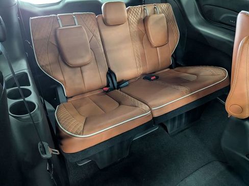 New 2026 Chrysler Pacifica Pinnacle image 31