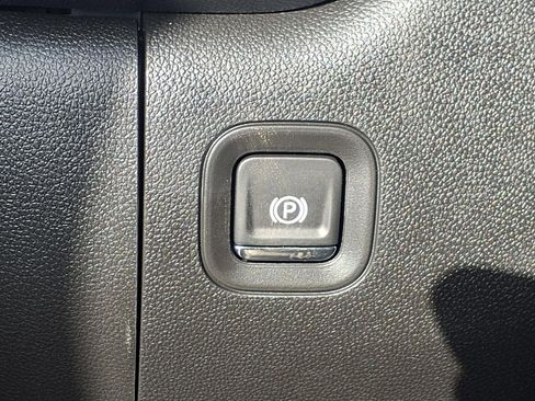 New 2026 Chevrolet Silverado 1500 Custom image 9