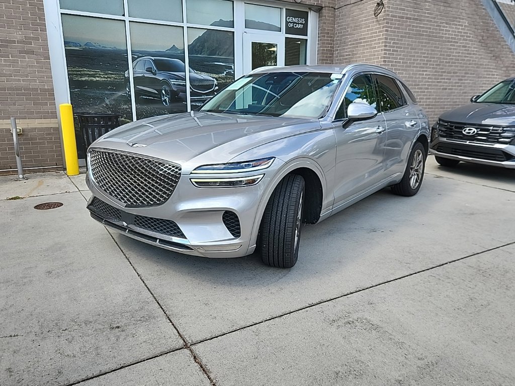 Used 2025 Genesis GV70 2.5T AWD/4WD image 4