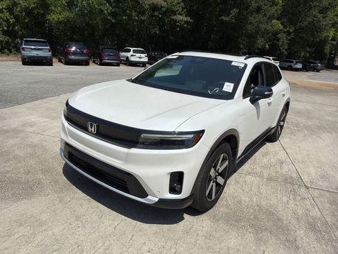 Used 2024 Honda Prologue Touring image 3