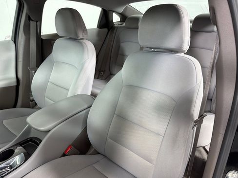 Used 2022 Chevrolet Malibu LS w/ LPO, Floor Liner Package image 13