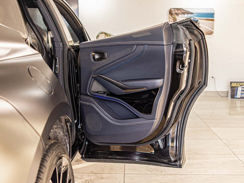 Used 2025 Aston Martin DBX 707 image 43