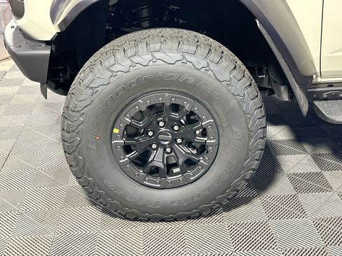 New 2025 Ford Bronco Raptor image 12
