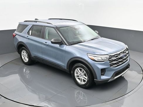 New 2026 Ford Explorer Active image 22