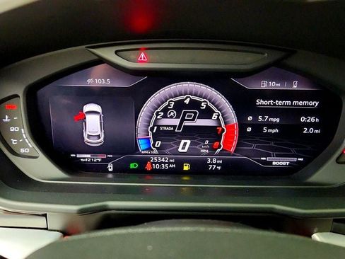Used 2019 Lamborghini Urus AWD/4WD image 18