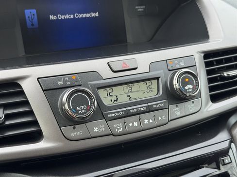 Used 2016 Honda Odyssey EX-L image 36