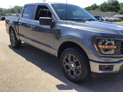 New 2026 Ford F150 STX w/ Equipment Group 200A AWD/4WD image 8