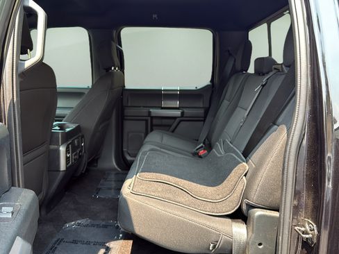 Used 2020 Ford F150 XLT w/ Equipment Group 302A Luxury AWD/4WD image 14