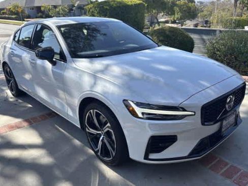Used 2023 Volvo S60 T8 Ultimate w/ Climate Package AWD/4WD image 8