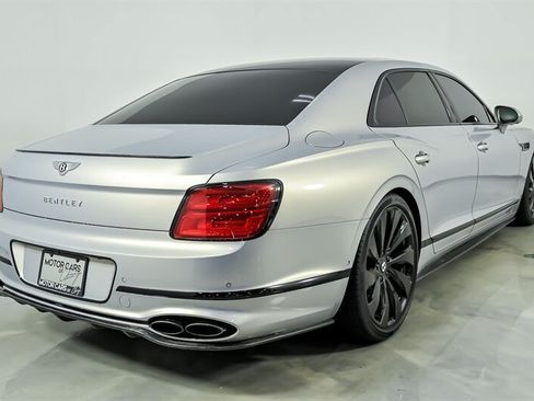 Used 2022 Bentley Flying Spur V8 AWD/4WD image 10