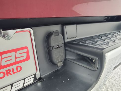 Used 2021 RAM 1500 Lone Star RWD image 8
