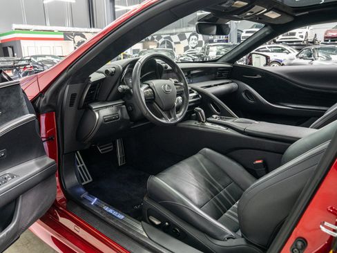 Used 2018 Lexus LC 500 Coupe w/ Touring Package RWD image 11