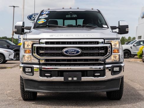 Certified 2022 Ford F250 Lariat w/ Chrome Package AWD/4WD image 2